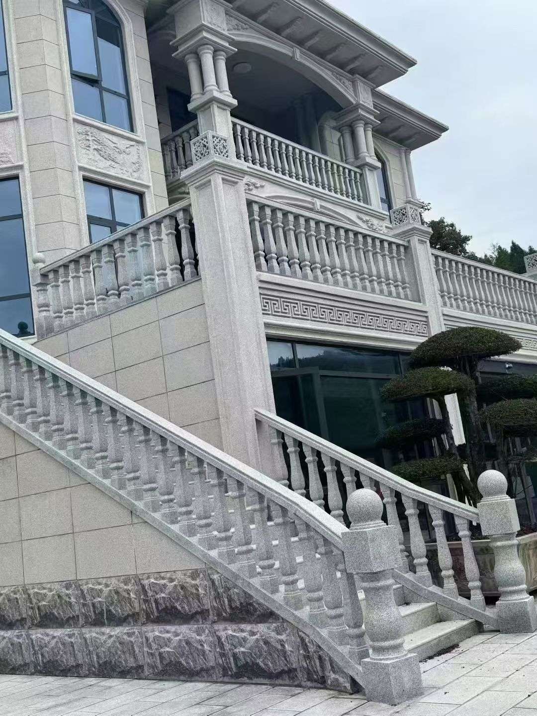 新疆 芝麻白别墅，栏杆